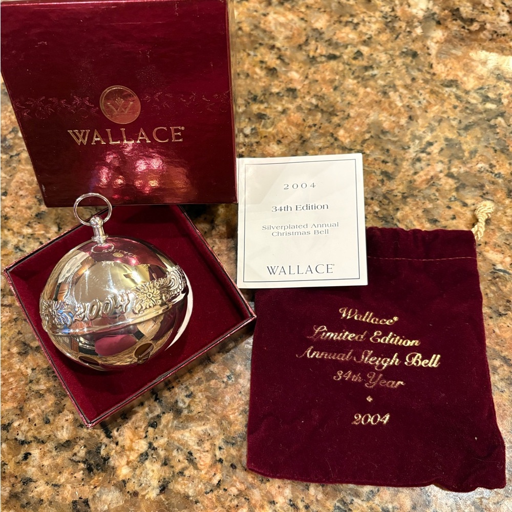 Wallace Silversmiths Limited Edition Silver Bell Ornament